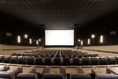 cines vallaur|Cine Yelmo Vallsur, Valladolid